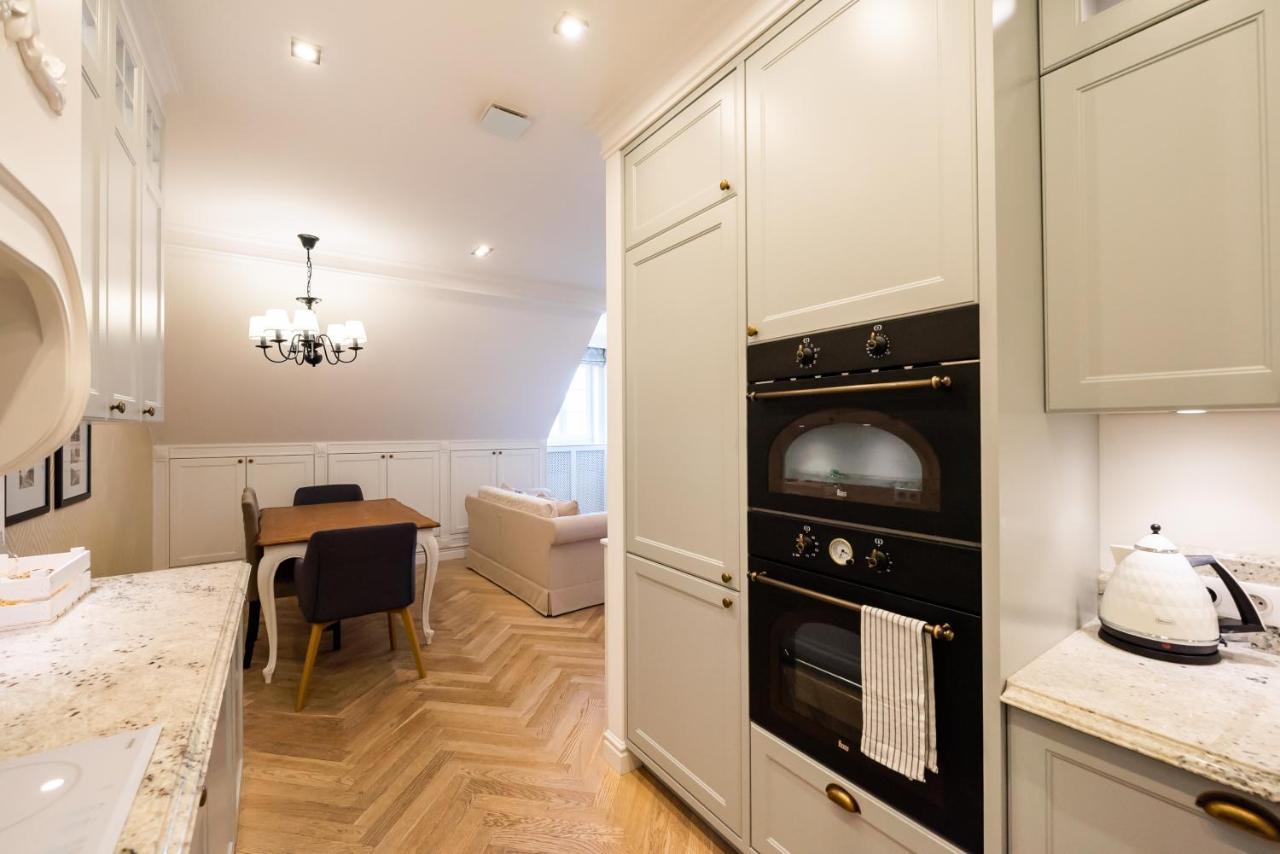 Lovely Apartment In The Heart Of Warschau Exterior foto