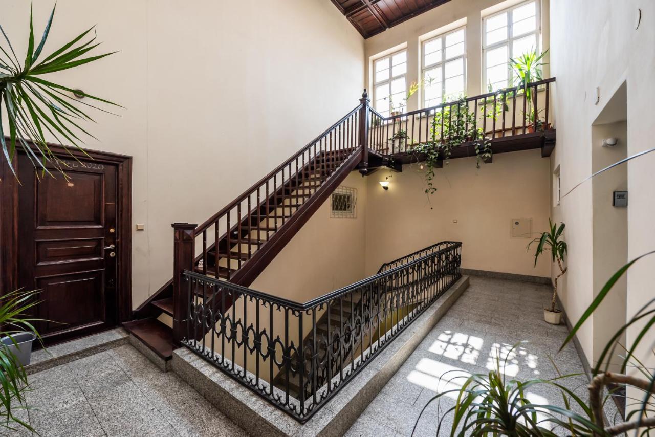 Lovely Apartment In The Heart Of Warschau Exterior foto