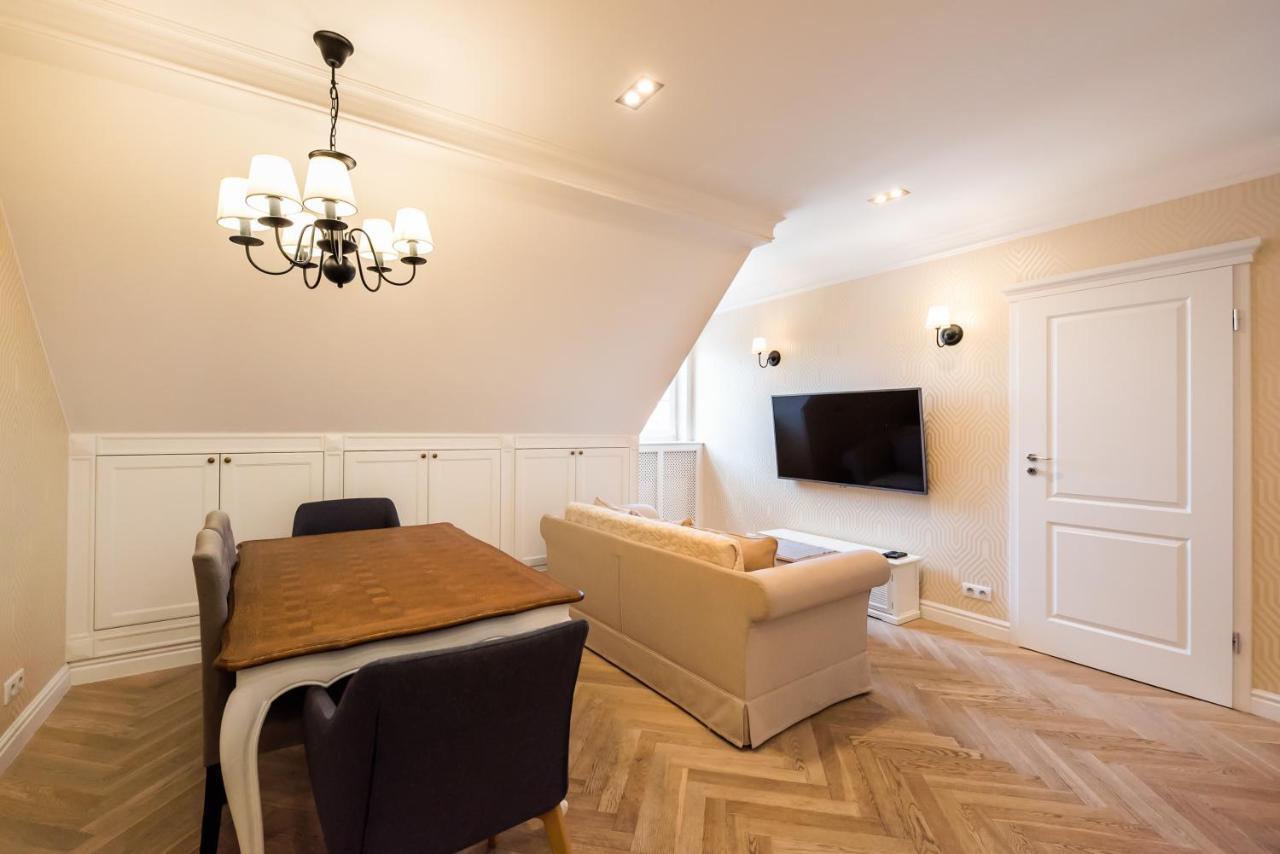 Lovely Apartment In The Heart Of Warschau Exterior foto